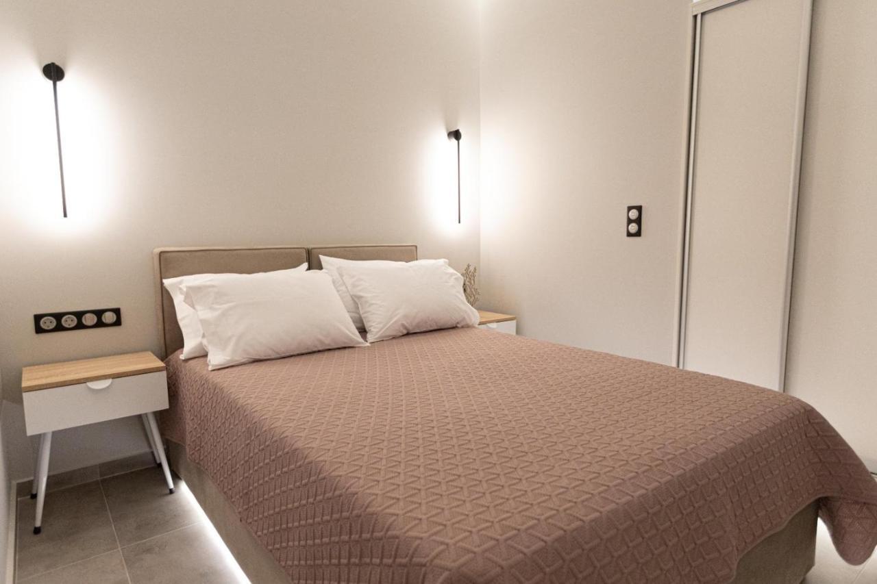 Billmar Luxury Apartment In The Center Of Гітіо Екстер'єр фото